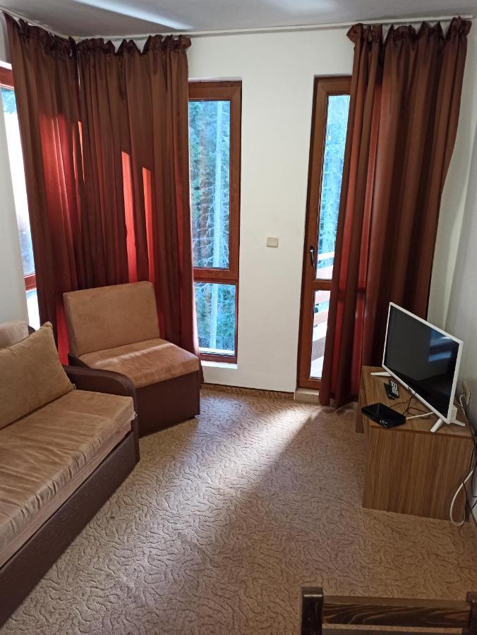 Private Apartments Nevena Pamporovo Esterno foto