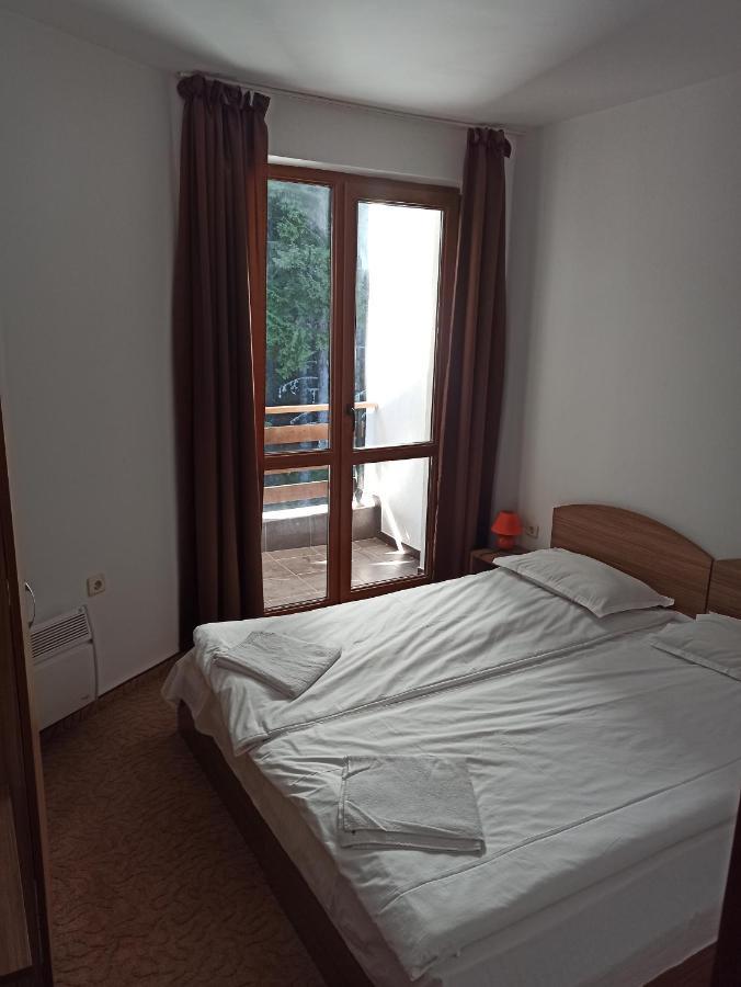 Private Apartments Nevena Pamporovo Esterno foto