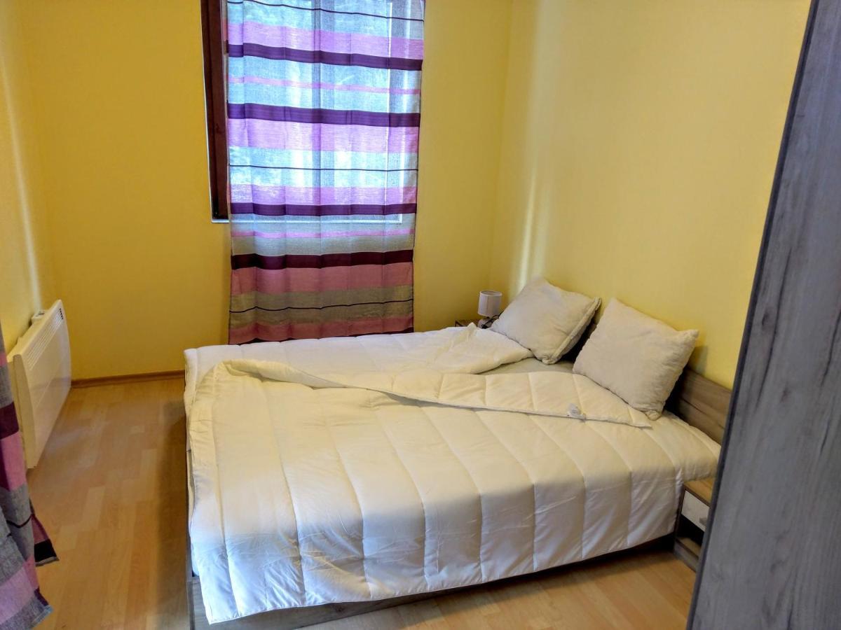 Private Apartments Nevena Pamporovo Esterno foto
